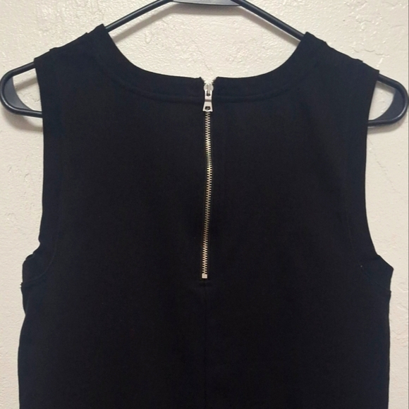 Banana Republic Black Sleeveless 3/4 Zip Back Women's Top Size S - Picture 6 of 9